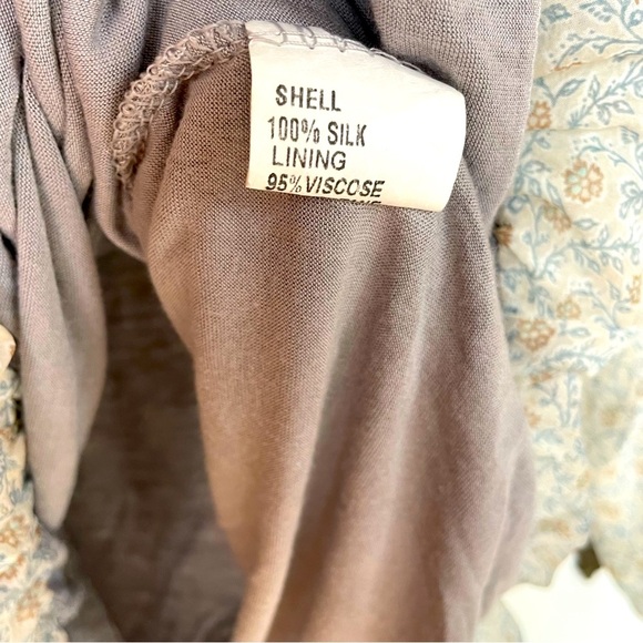 Giusy Italian Silk Blouse Top small Pure 100% Silk Peasant Top NWT Flowers - Picture 10 of 10